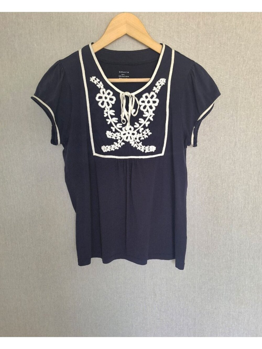 💙 Grace Embroidered Top Size M/L Navy White 100% Pima Cotton Short Sleeve Prepp